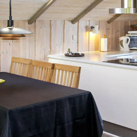 Three-bedroom Holiday In 1 Дом отдыха Hejls