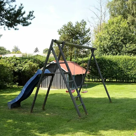 Three-bedroom Holiday In 1 Hejls